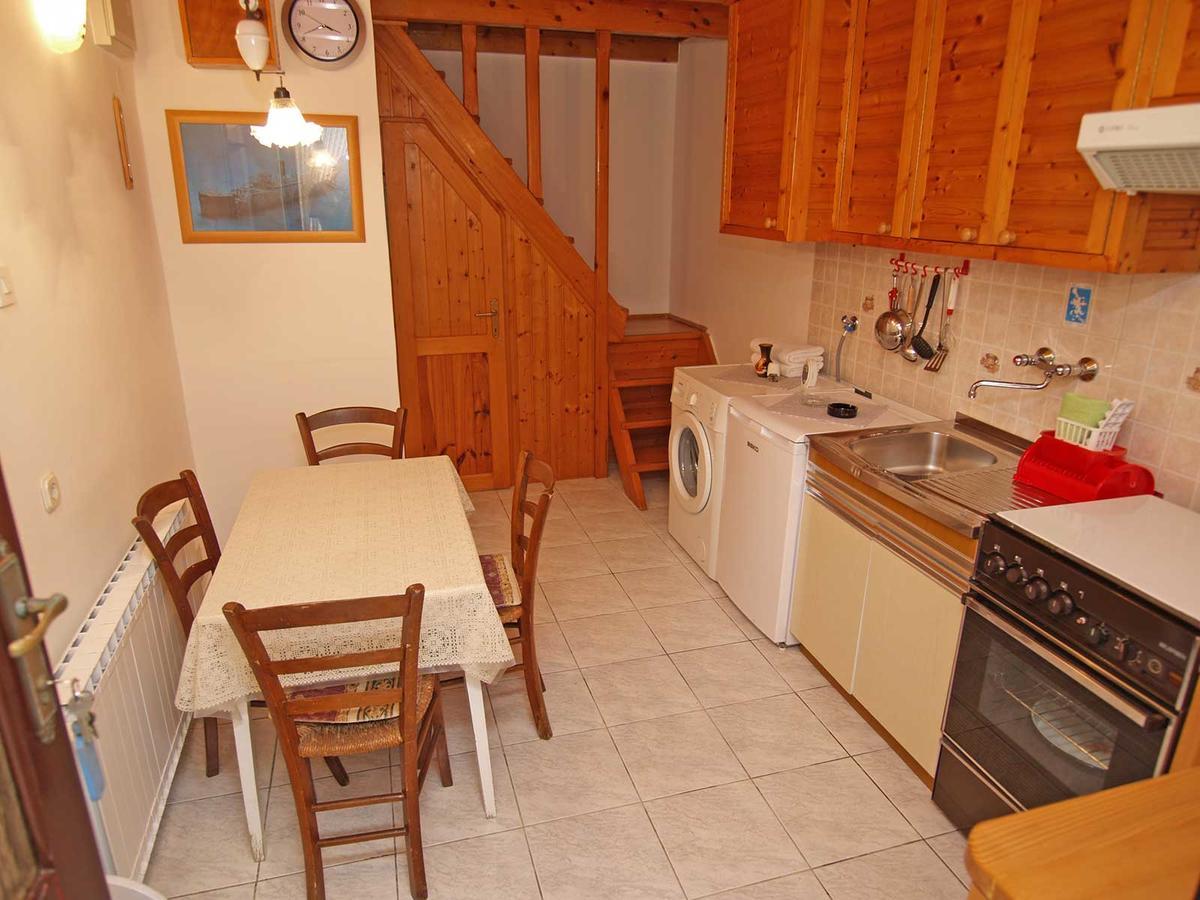 Teo Apartment Veli Losinj Exterior photo